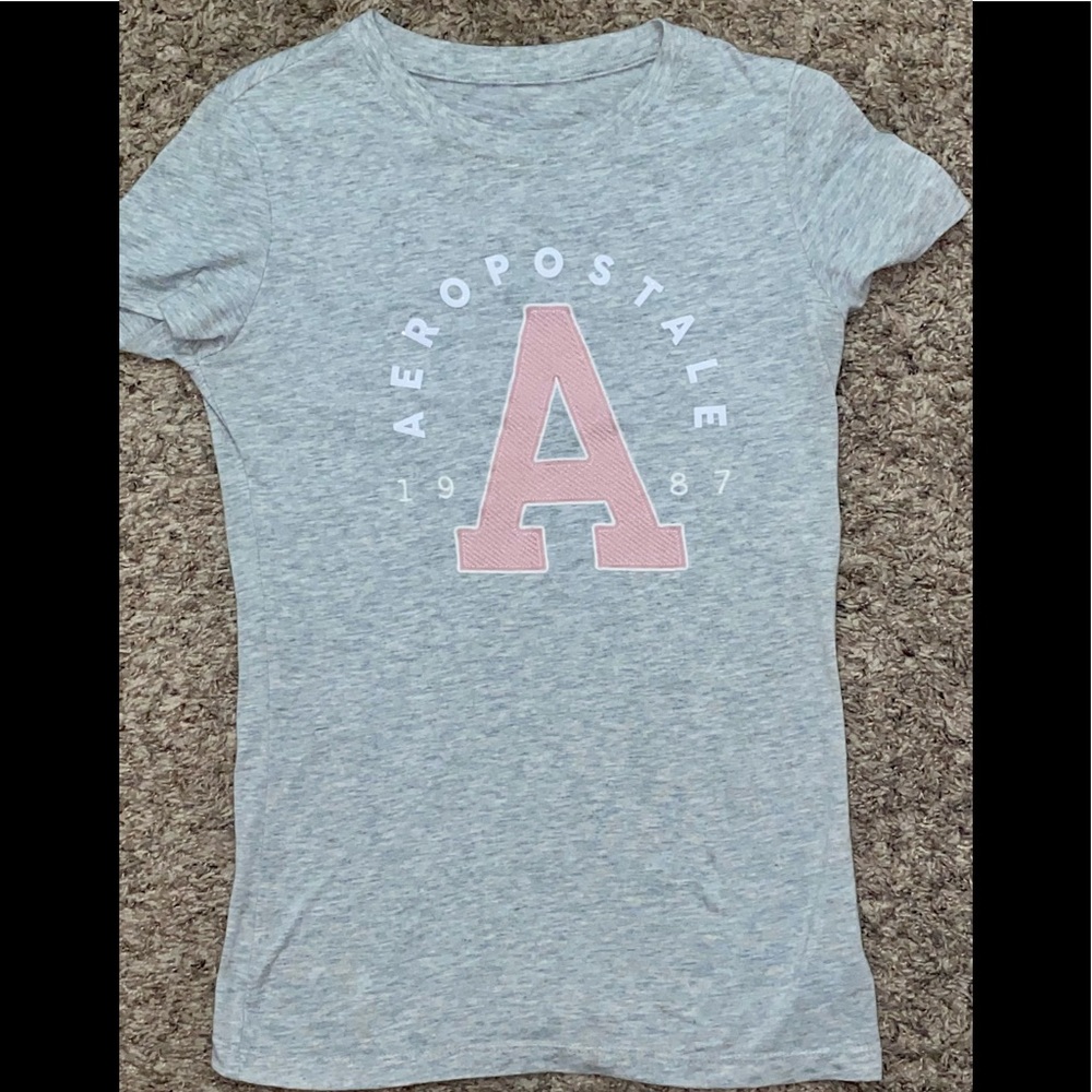 Juniors Grey and Pink Aeropostale T-Shirt Size Small